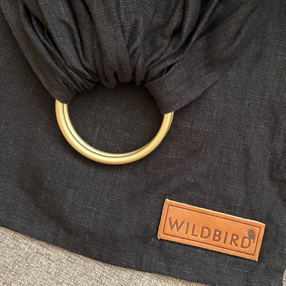 Black Wildbird Ring Sling